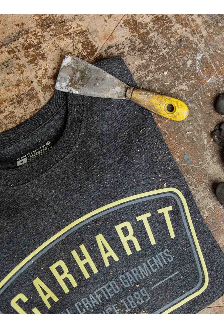 105646 Work T-Shirt Crafted Graphic Logo Print Carhartt Carbon Heather CRH