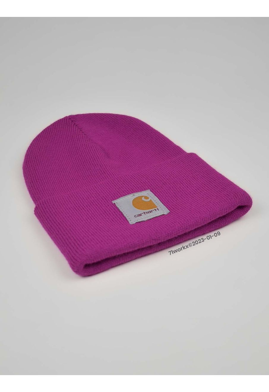 Carhartt A18 Watch Hat Beanie Magenta Agate P37